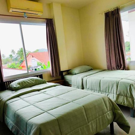 Nu Phuket Airport Resident 1 Bed and Breakfast Nai Yang Beach Exteriör bild