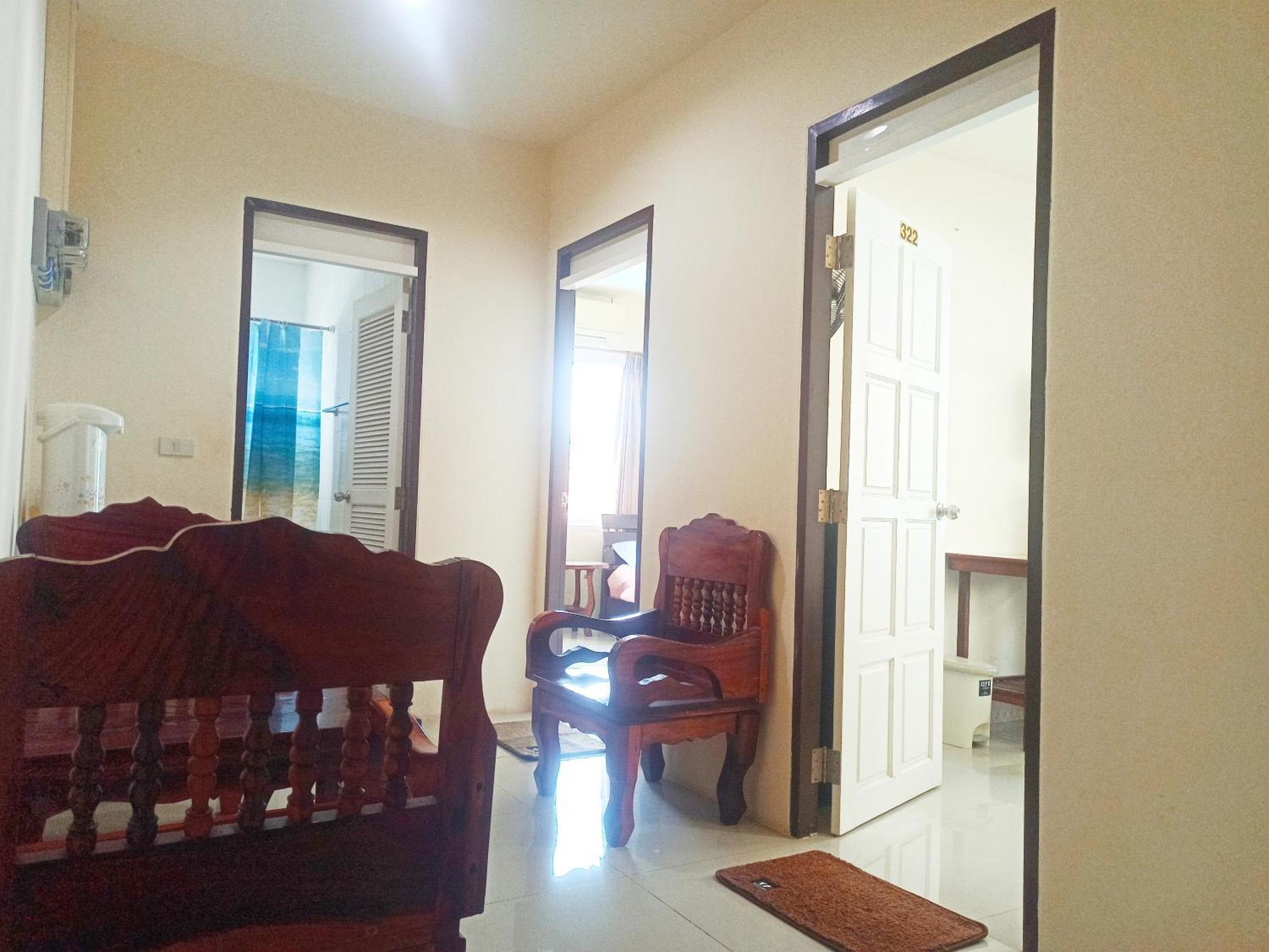 Nu Phuket Airport Resident 1 Bed and Breakfast Nai Yang Beach Exteriör bild