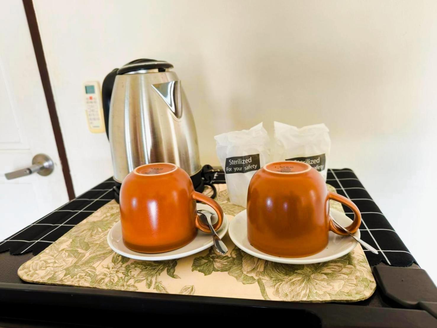 Nu Phuket Airport Resident 1 Bed and Breakfast Nai Yang Beach Exteriör bild