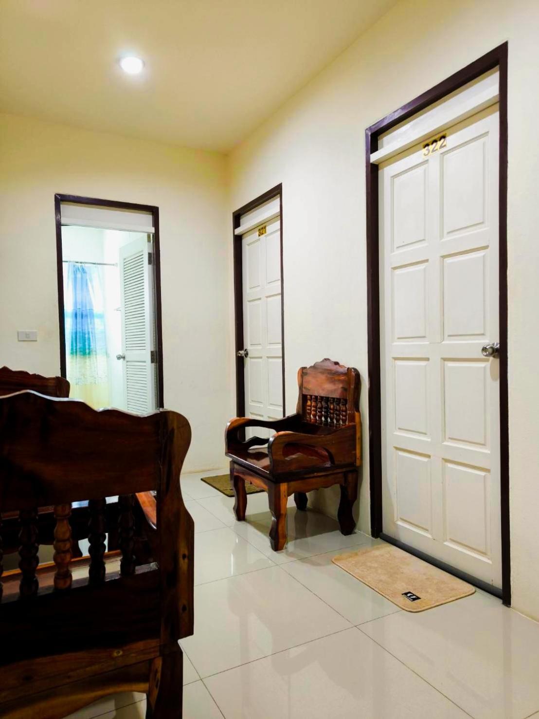 Nu Phuket Airport Resident 1 Bed and Breakfast Nai Yang Beach Exteriör bild
